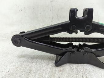 compare product 2008 Hyundai Sonata Spare Scissor Car Jack