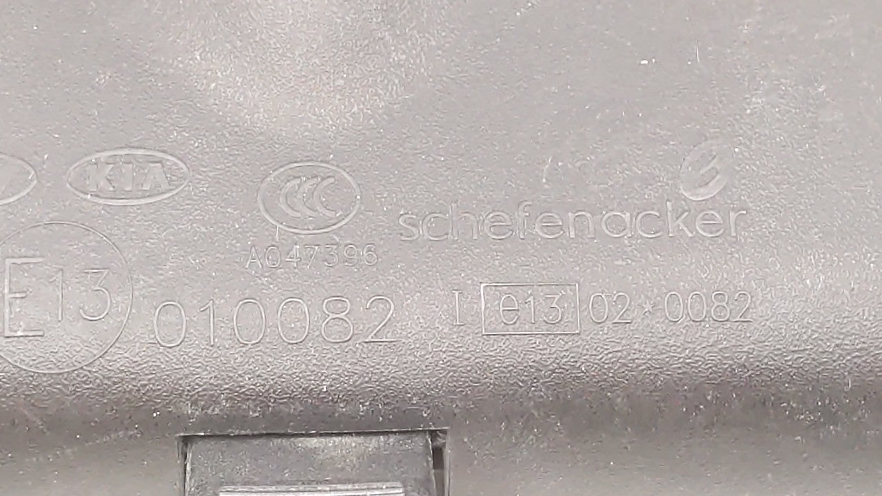 2008 Hyundai Sonata Interior Rear View Mirror Replacement OEM P/N:026391 E13010082 Fits OEM Used Auto Parts - Oemusedautopar