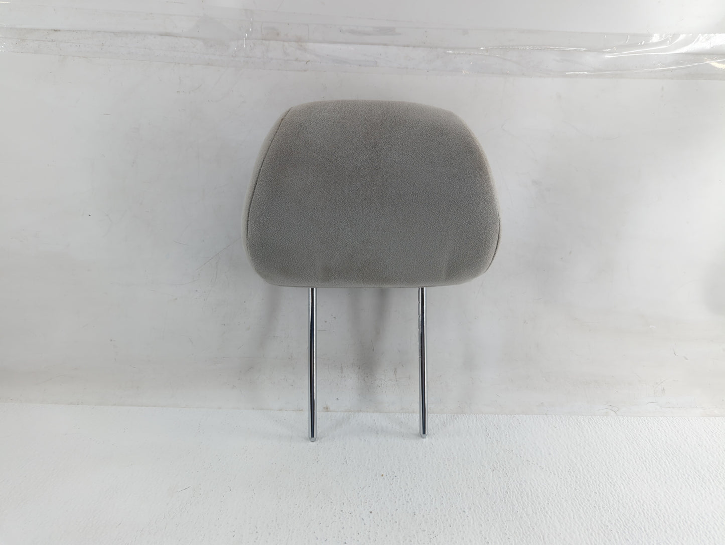2006-2008 Hyundai Sonata Headrest Head Rest Front Driver Passenger Seat Fits Fits 2006 2007 2008 OEM Used Auto Parts - Oemus