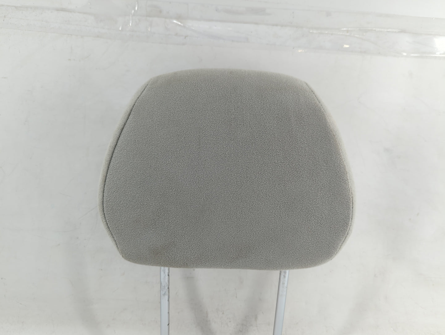 2006-2008 Hyundai Sonata Headrest Head Rest Front Driver Passenger Seat Fits Fits 2006 2007 2008 OEM Used Auto Parts - Oemus