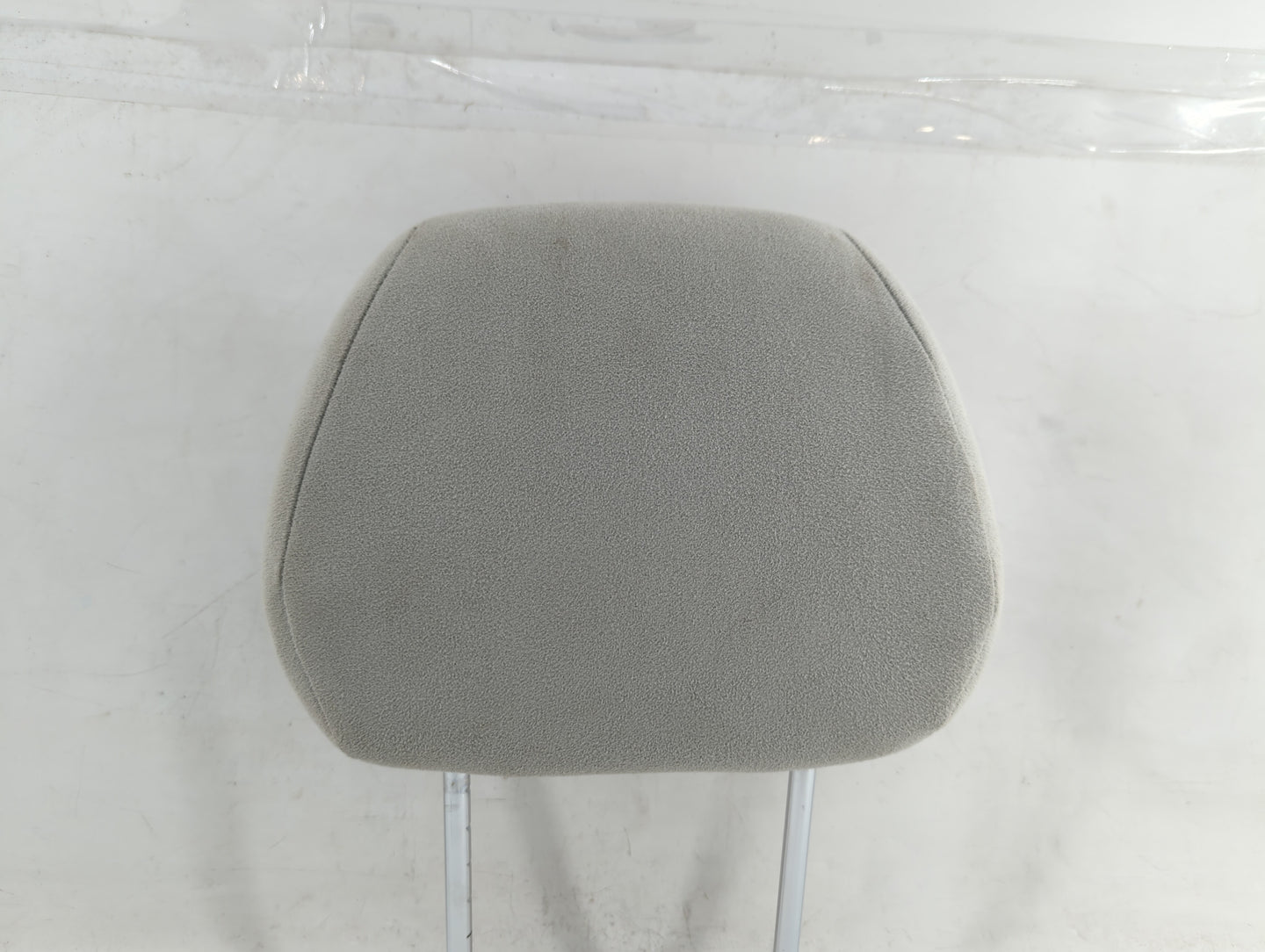 2006-2008 Hyundai Sonata Headrest Head Rest Front Driver Passenger Seat Fits Fits 2006 2007 2008 OEM Used Auto Parts - Oemus