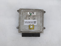 2006-2008 Hyundai Sonata PCM Engine Control Computer ECU ECM PCU OEM P/N:39100-25131 39100-25135 Fits Fits 2006 2007 2008 OE