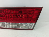 2006-2008 Hyundai Sonata Tail Light Assembly Passenger Right OEM P/N:92404-0A0 Fits Fits 2006 2007 2008 OEM Used Auto Parts 