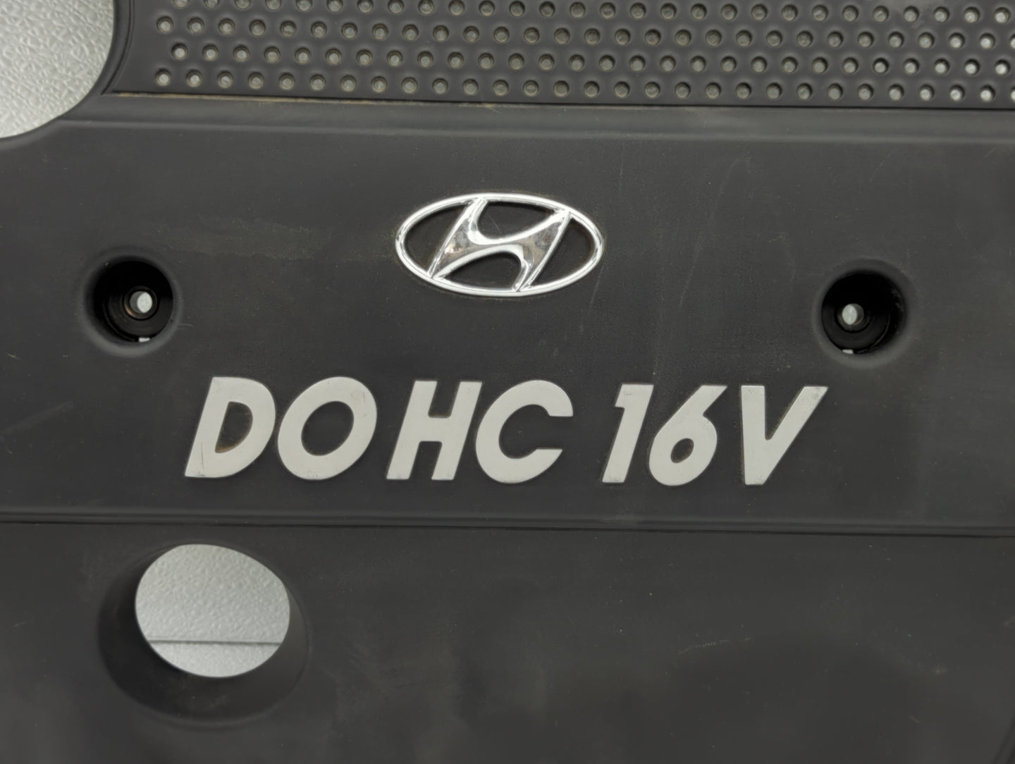 2008 Hyundai Sonata Engine Cover - Oemusedautoparts1.com