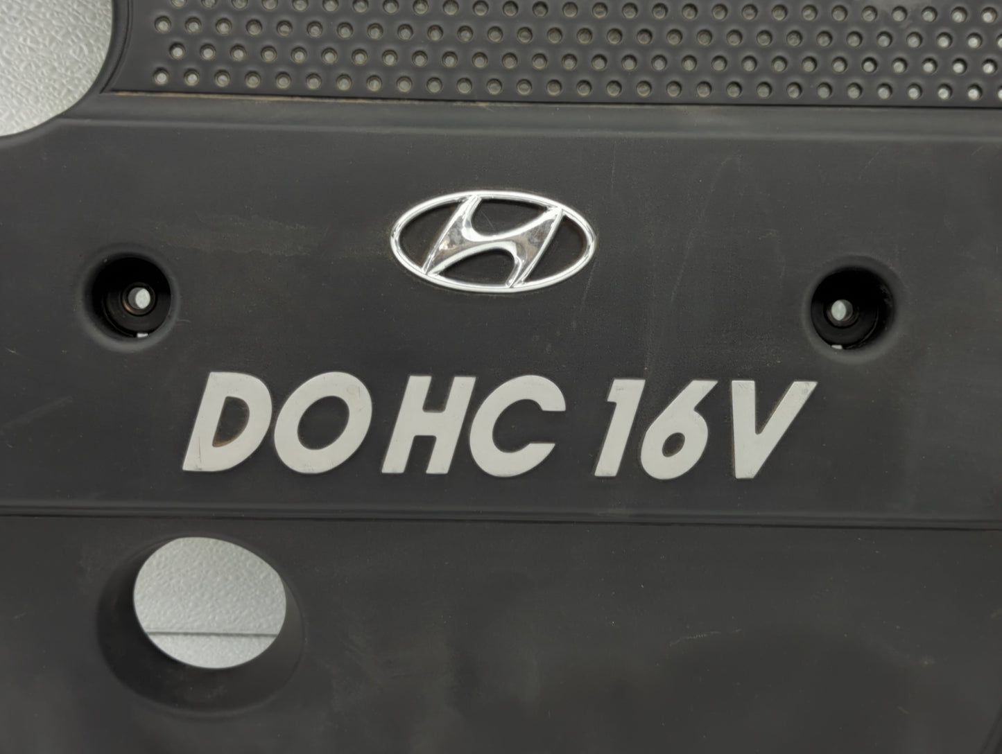 2008 Hyundai Sonata Engine Cover - Oemusedautoparts1.com