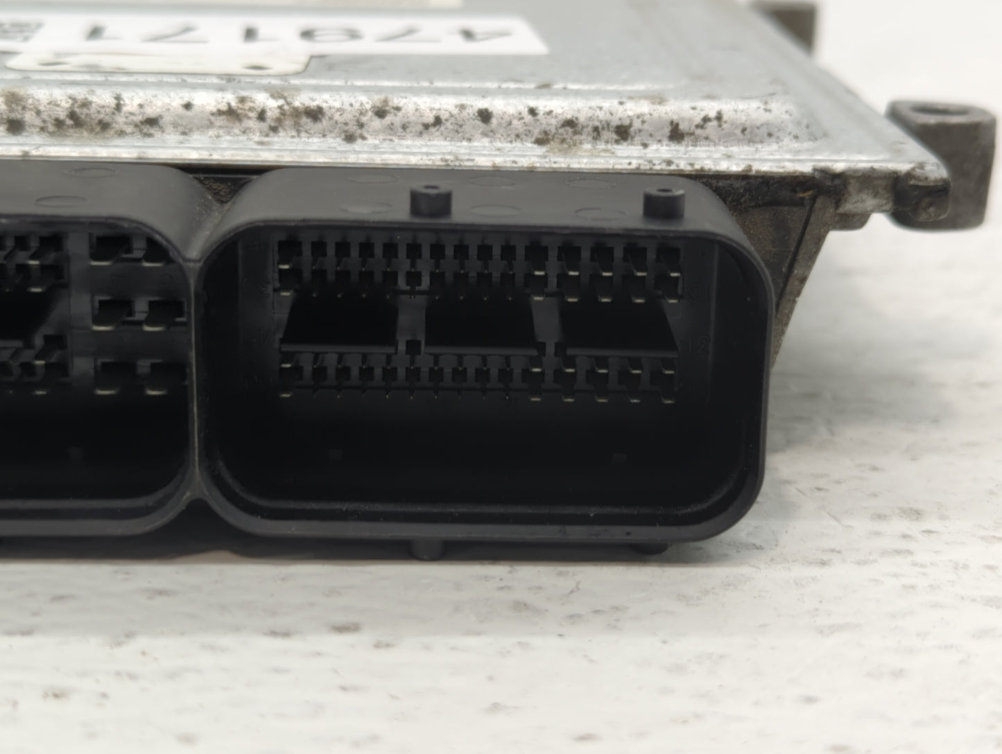 2006-2008 Hyundai Sonata PCM Engine Control Computer ECU ECM PCU OEM P/N:39100-25135 39100-25131 Fits Fits 2006 2007 2008 OE