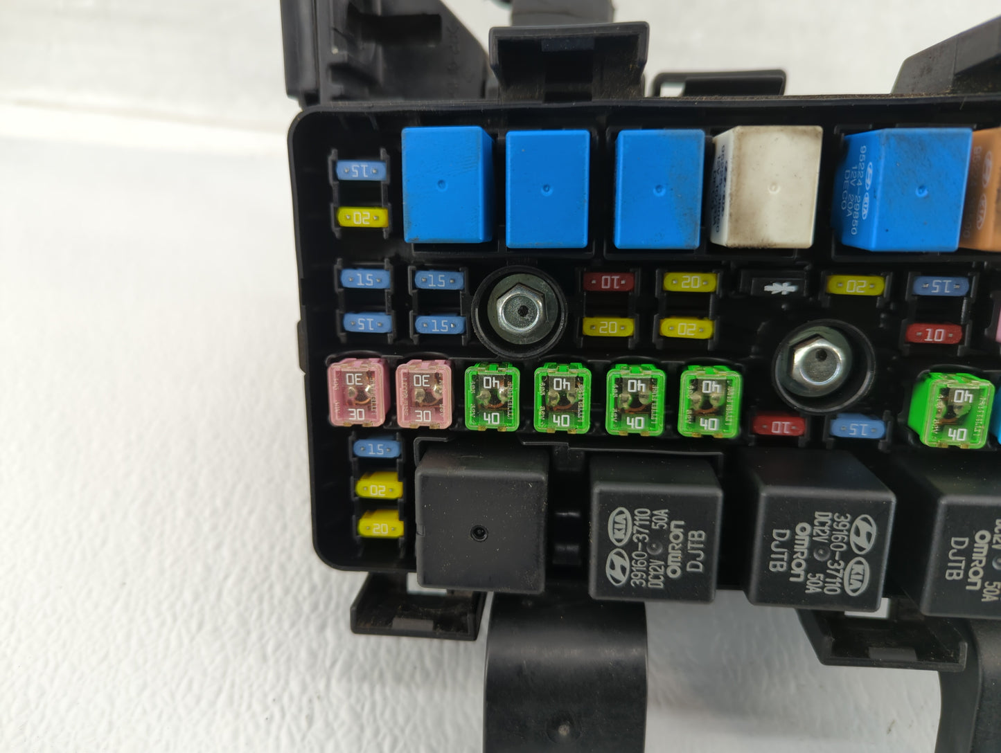 2008-2010 Hyundai Sonata Fusebox Fuse Box Panel Relay Module P/N:91950-3K750 91950-3K540 Fits Fits 2008 2009 2010 OEM Used A