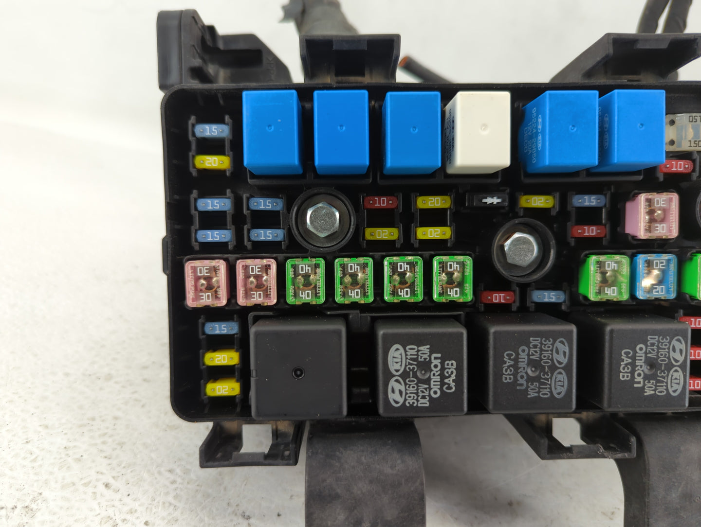 2008-2010 Hyundai Sonata Fusebox Fuse Box Panel Relay Module P/N:91950-3K540 91950-3K750 Fits Fits 2008 2009 2010 OEM Used A
