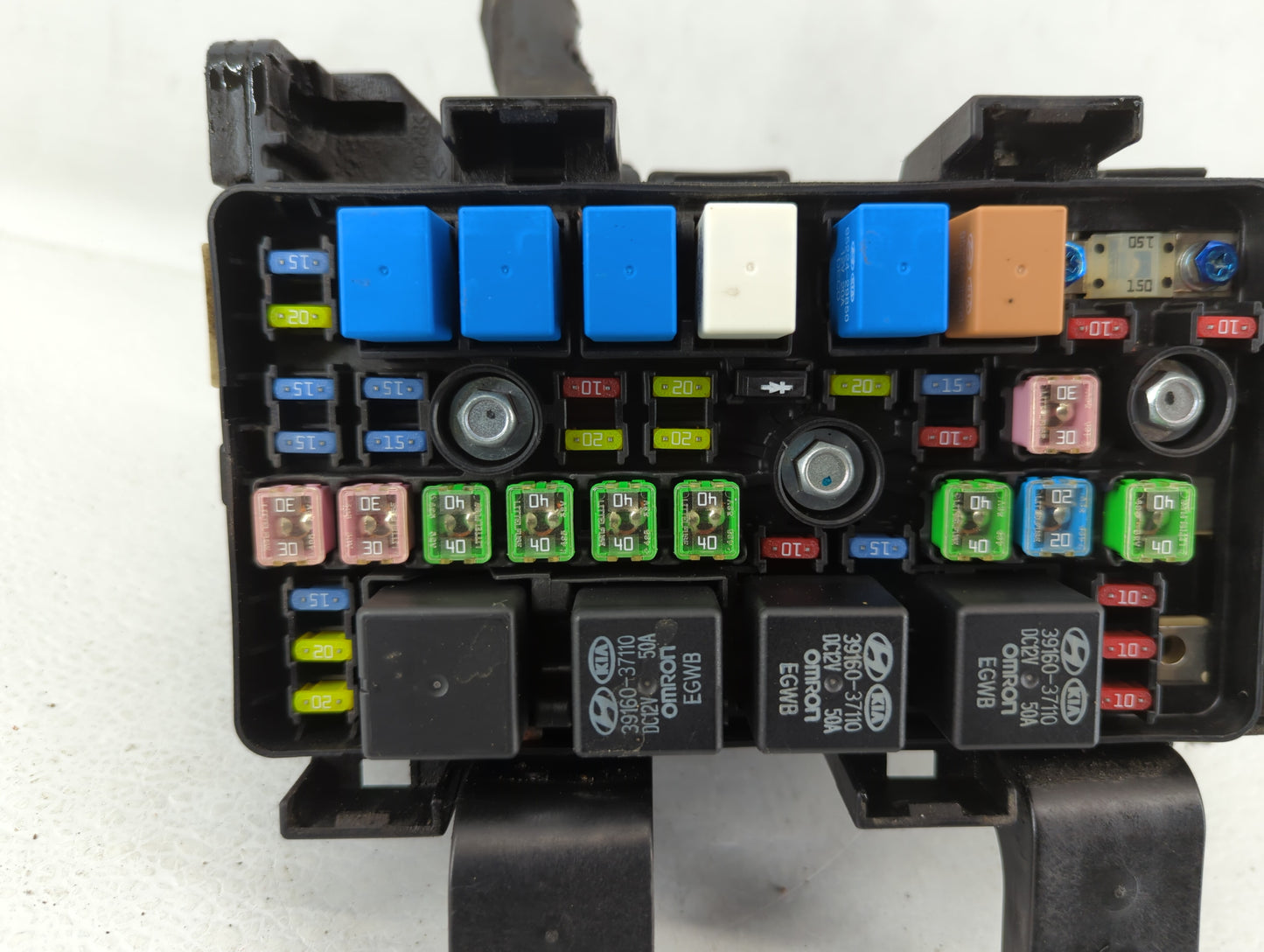 2008-2010 Hyundai Sonata Fusebox Fuse Box Panel Relay Module P/N:91950-3K540 91950-3K750 Fits Fits 2008 2009 2010 OEM Used A