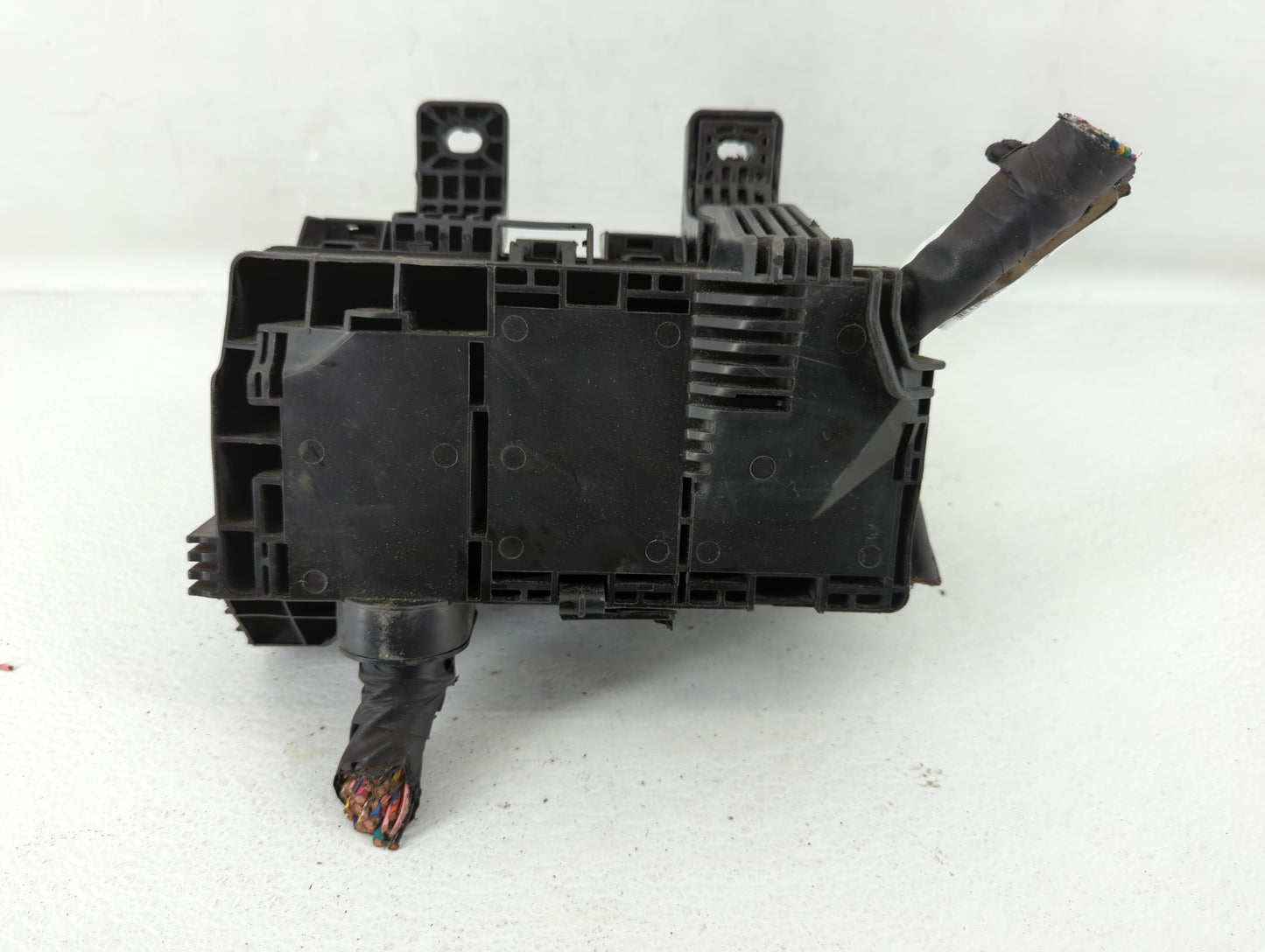 2008-2010 Hyundai Sonata Fusebox Fuse Box Panel Relay Module P/N:91950-3K540 91950-3K750 Fits Fits 2008 2009 2010 OEM Used A