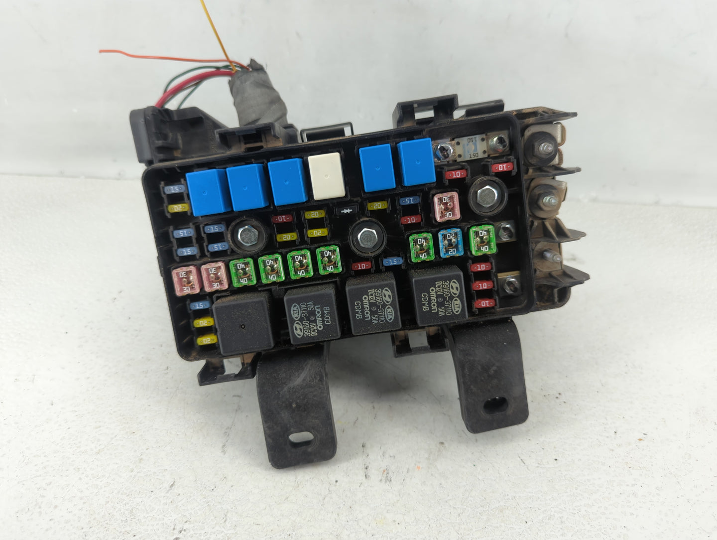 2008-2010 Hyundai Sonata Fusebox Fuse Box Panel Relay Module P/N:0099 9933 070419 Fits Fits 2008 2009 2010 OEM Used Auto Par