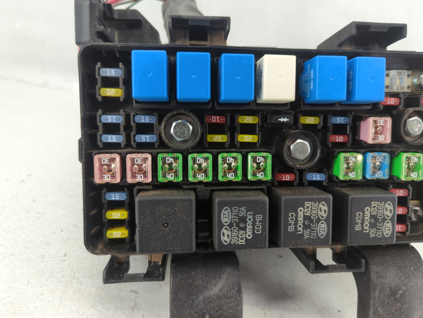 2008-2010 Hyundai Sonata Fusebox Fuse Box Panel Relay Module P/N:0099 9933 070419 Fits Fits 2008 2009 2010 OEM Used Auto Par