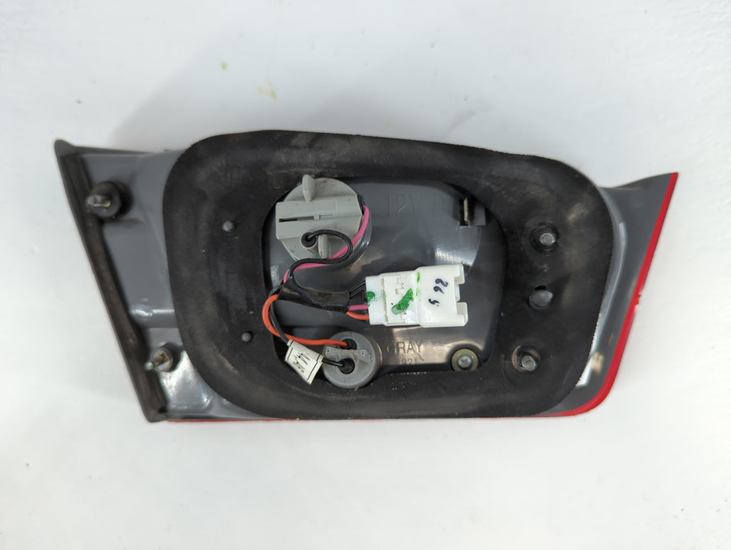 2008 Hyundai Sonata Tail Light Assembly Passenger Right OEM P/N:92404-0A0 Fits OEM Used Auto Parts - Oemusedautoparts1.com