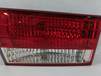 2008 Hyundai Sonata Tail Light Assembly Passenger Right OEM P/N:92403-0A0 Fits OEM Used Auto Parts - Oemusedautoparts1.com