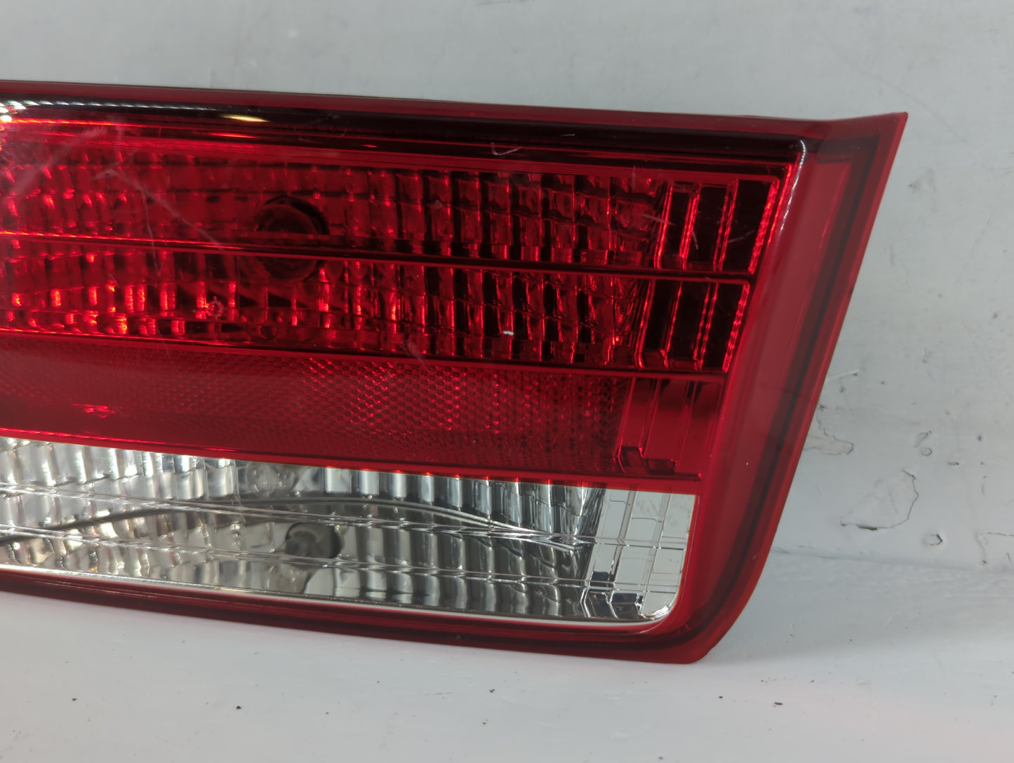 2008 Hyundai Sonata Tail Light Assembly Passenger Right OEM P/N:92403-0A0 Fits OEM Used Auto Parts - Oemusedautoparts1.com