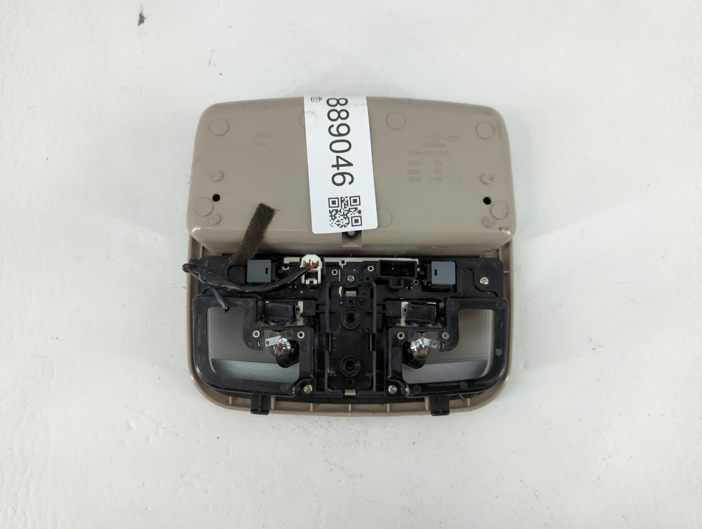 2008-2008 Hyundai Sonata Overhead Roof Console 889046 - Oemusedautoparts1.com