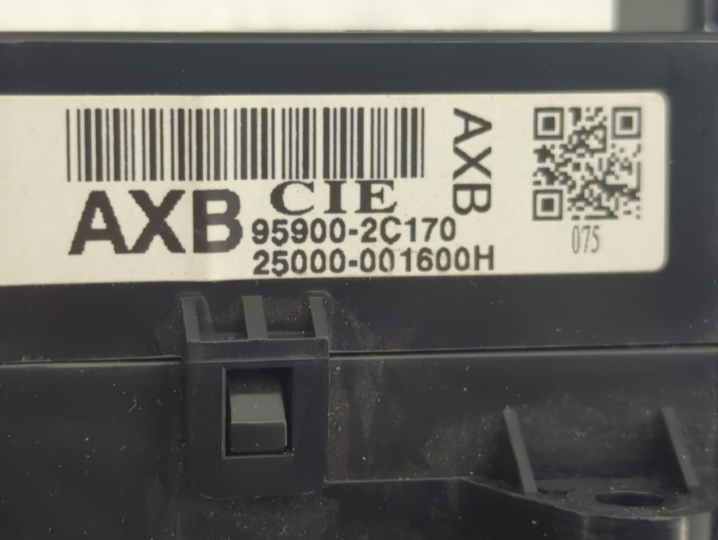 2008 Hyundai Tiburon Climate Control Module Temperature AC/Heater Replacement P/N:95900-2C170 Fits OEM Used Auto Parts - Oem