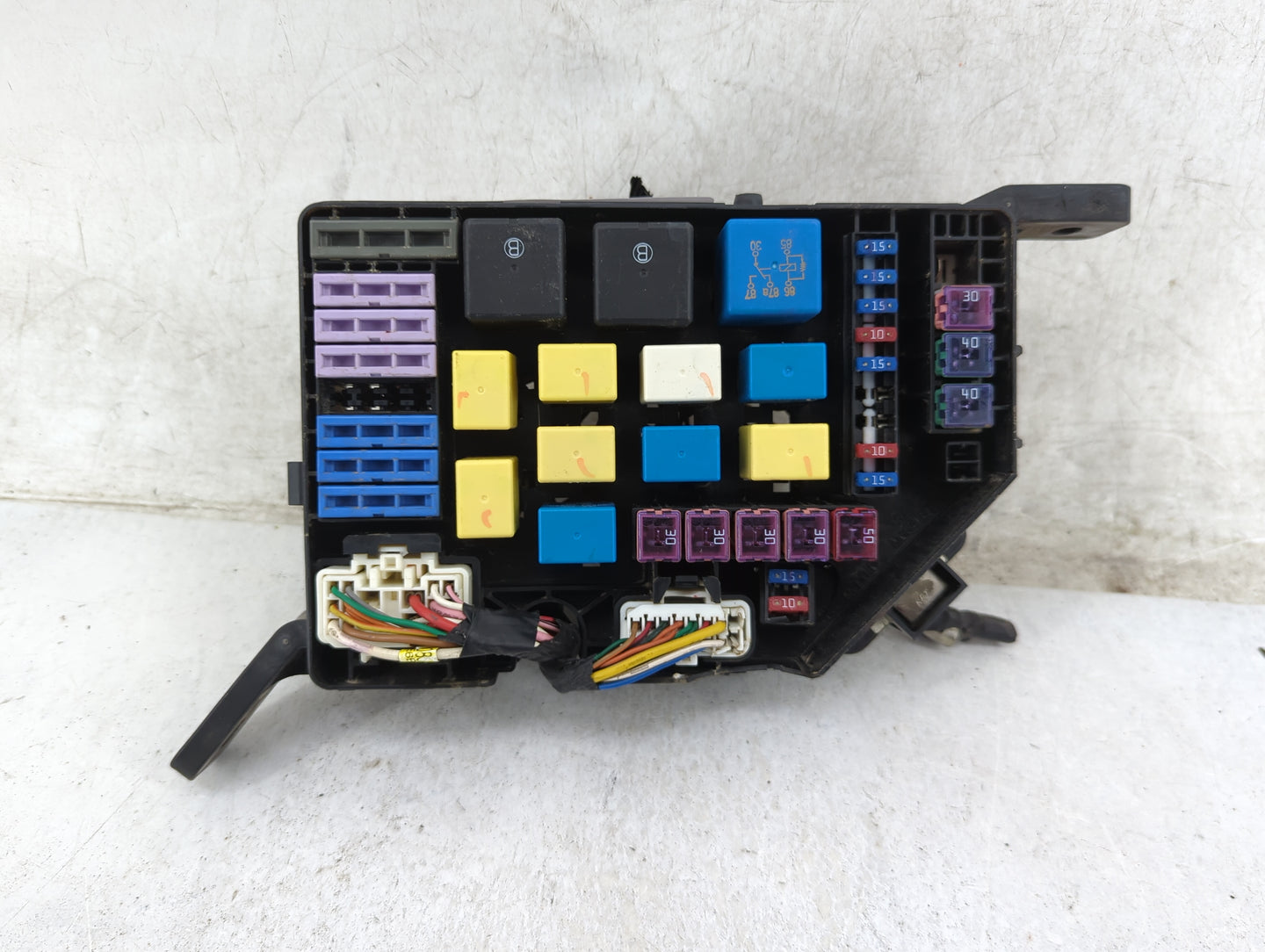 2003-2008 Hyundai Tiburon Fusebox Fuse Box Panel Relay Module P/N:91275-2C300 N91275-2C300-03 Fits OEM Used Auto Parts - Oem