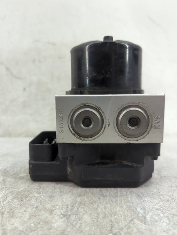 2008 Hyundai Tiburon ABS Pump Control Module Replacement P/N:58920-2C600 5WY7514A, 692AAF1H1456519 Fits OEM Used Auto Parts 