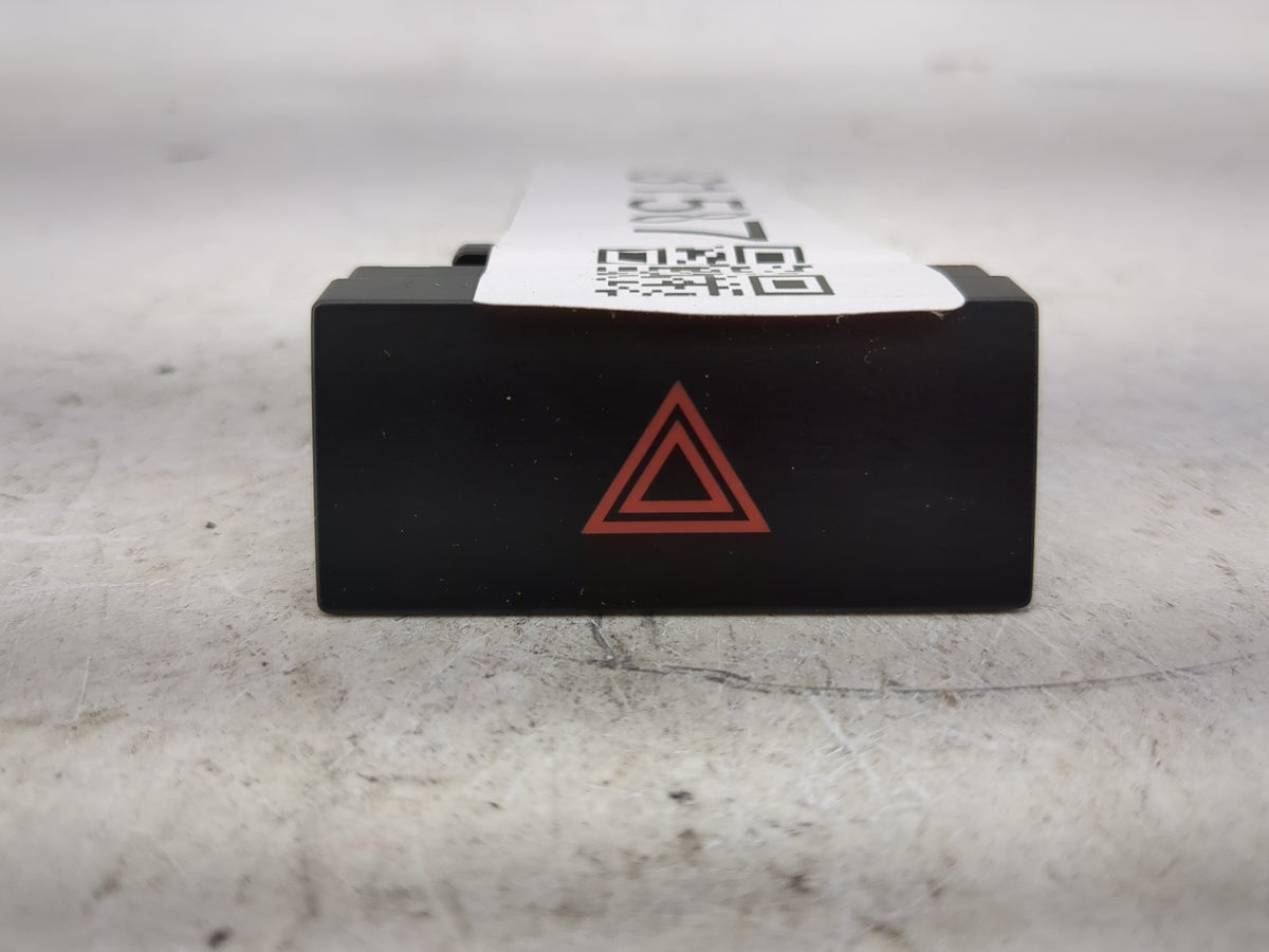 2008 Hyundai Tiburon Hazard Switch 93790 2c000 - Oemusedautoparts1.com
