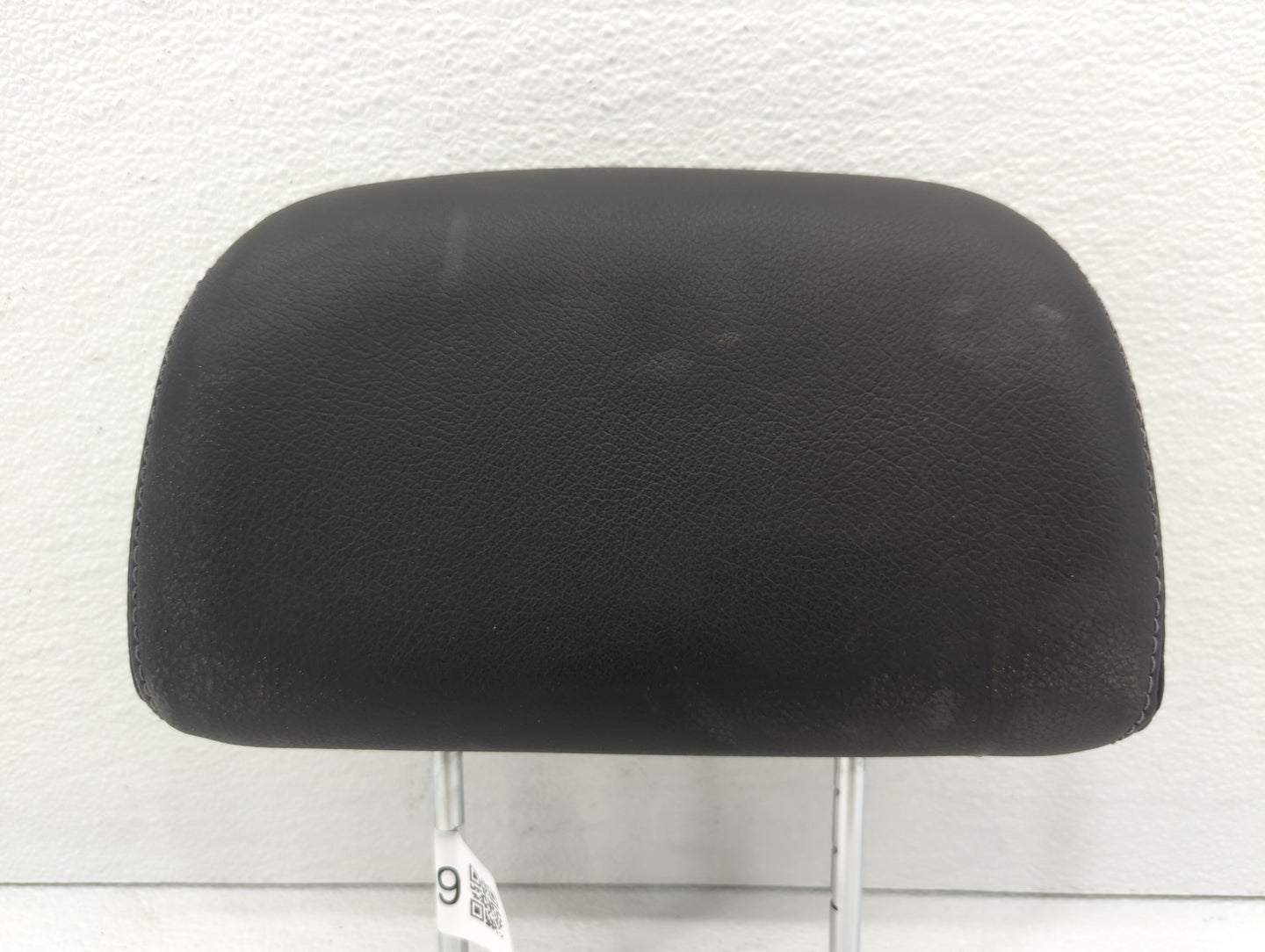 2007-2008 Hyundai Tiburon Headrest Head Rest Front Driver Passenger Seat - Oemusedautoparts1.com