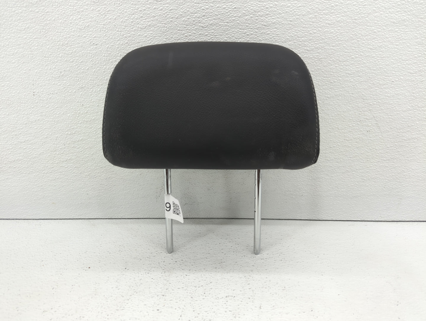 2007-2008 Hyundai Tiburon Headrest Head Rest Front Driver Passenger Seat - Oemusedautoparts1.com