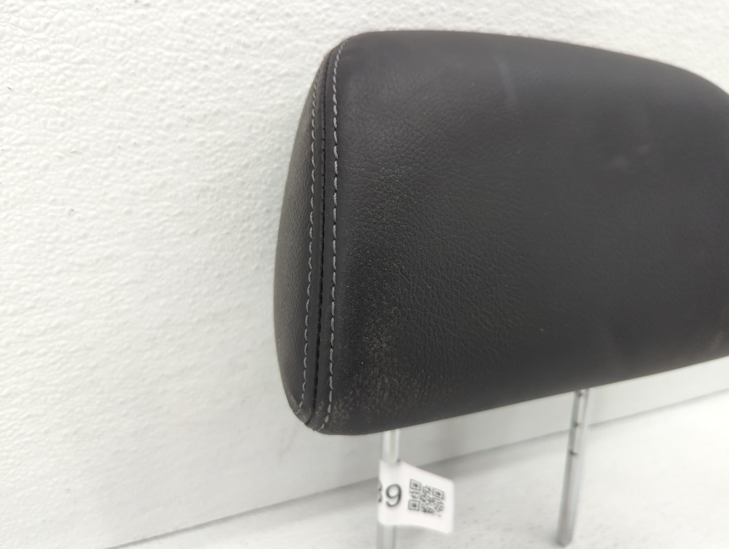 2007-2008 Hyundai Tiburon Headrest Head Rest Front Driver Passenger Seat - Oemusedautoparts1.com