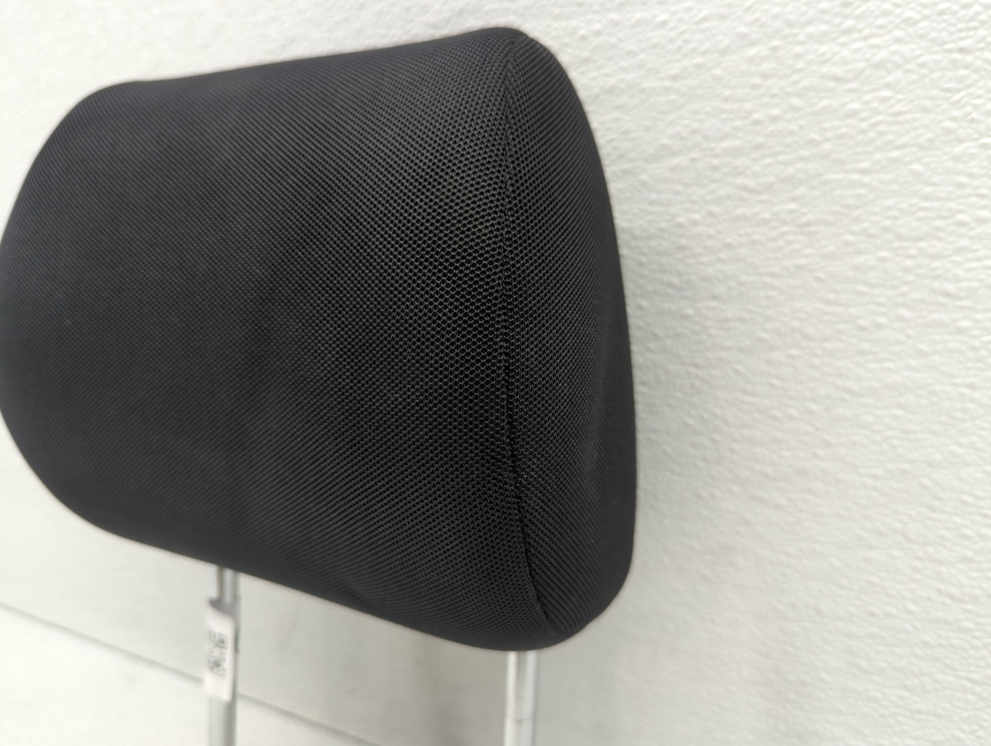 2007-2008 Hyundai Tiburon Headrest Head Rest Front Driver Passenger Seat - Oemusedautoparts1.com