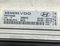 2008-2008 Hyundai Tiburon Chassis Control Module Ccm Bcm Body Control - Oemusedautoparts1.com