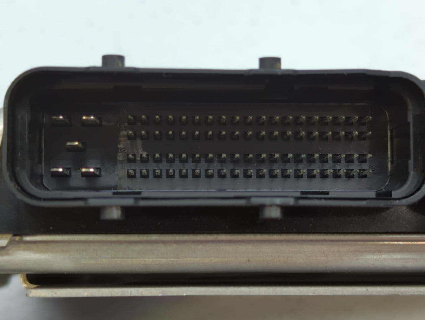 2008-2008 Hyundai Tiburon Chassis Control Module Ccm Bcm Body Control - Oemusedautoparts1.com