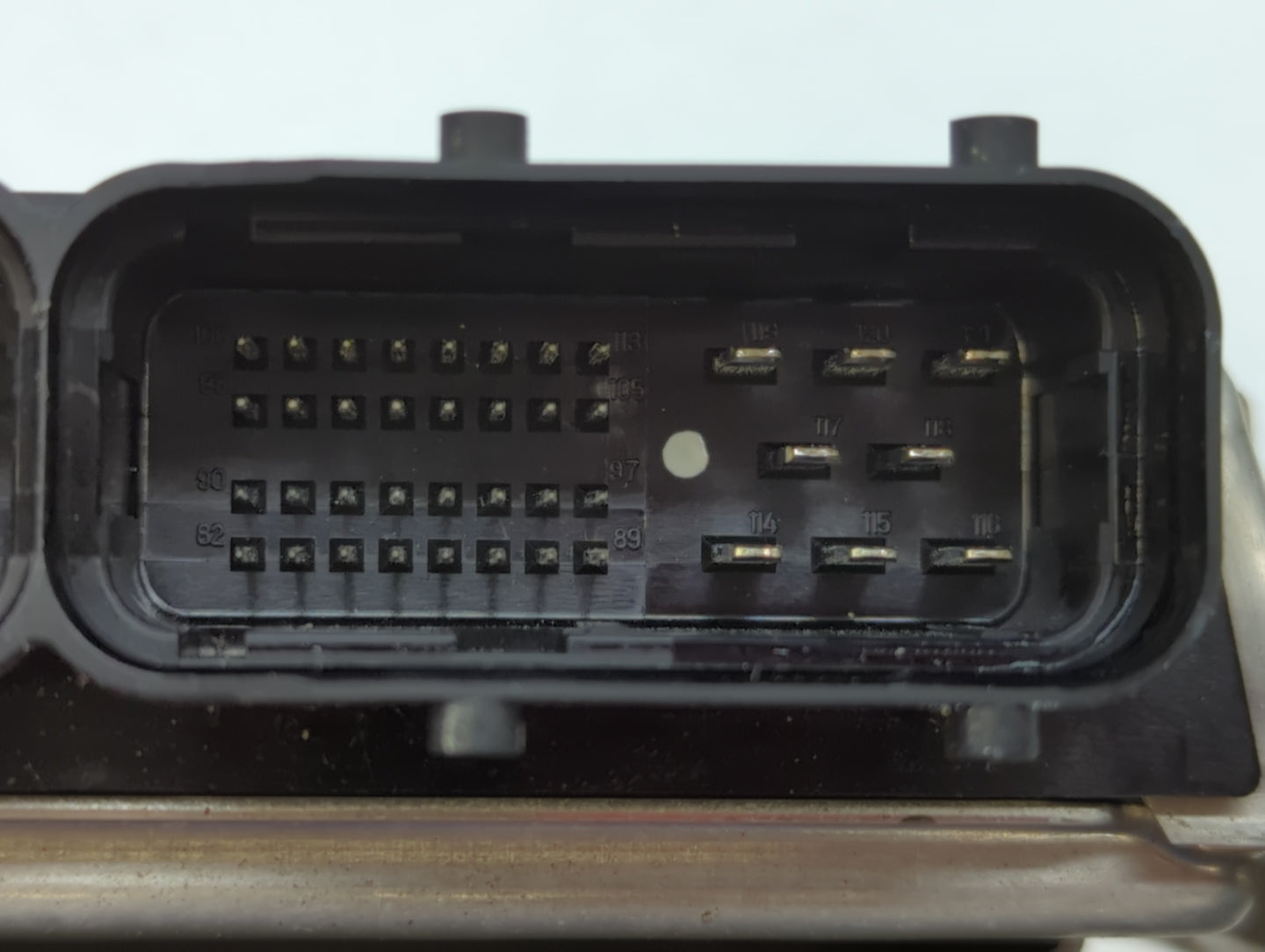 2008-2008 Hyundai Tiburon Chassis Control Module Ccm Bcm Body Control - Oemusedautoparts1.com