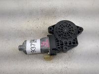 2005-2009 Hyundai Tucson Passenger Front Right Power Window Motor - Oemusedautoparts1.com
