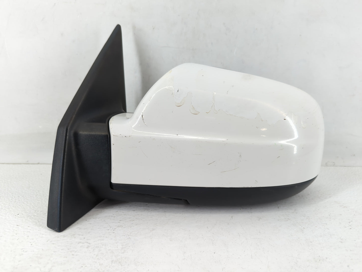 2005-2009 Hyundai Tucson Driver Left Side View Manual Door Mirror White - Oemusedautoparts1.com