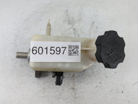 2005-2009 Hyundai Tucson Brake Master Cylinder - Oemusedautoparts1.com