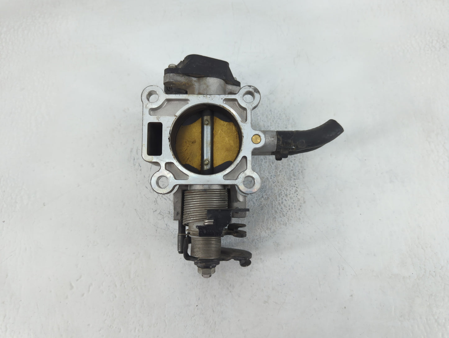 2005-2009 Hyundai Tucson Throttle Body P/N:35100-23751 Fits Fits 2003 2004 2005 2006 2007 2008 2009 2010 OEM Used Auto Parts