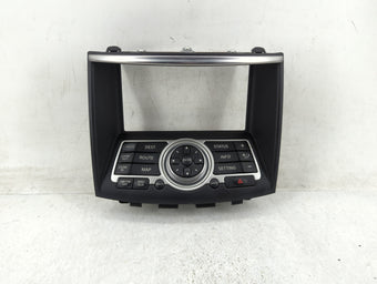 compare product Infiniti Ex35 Radio Control Panel