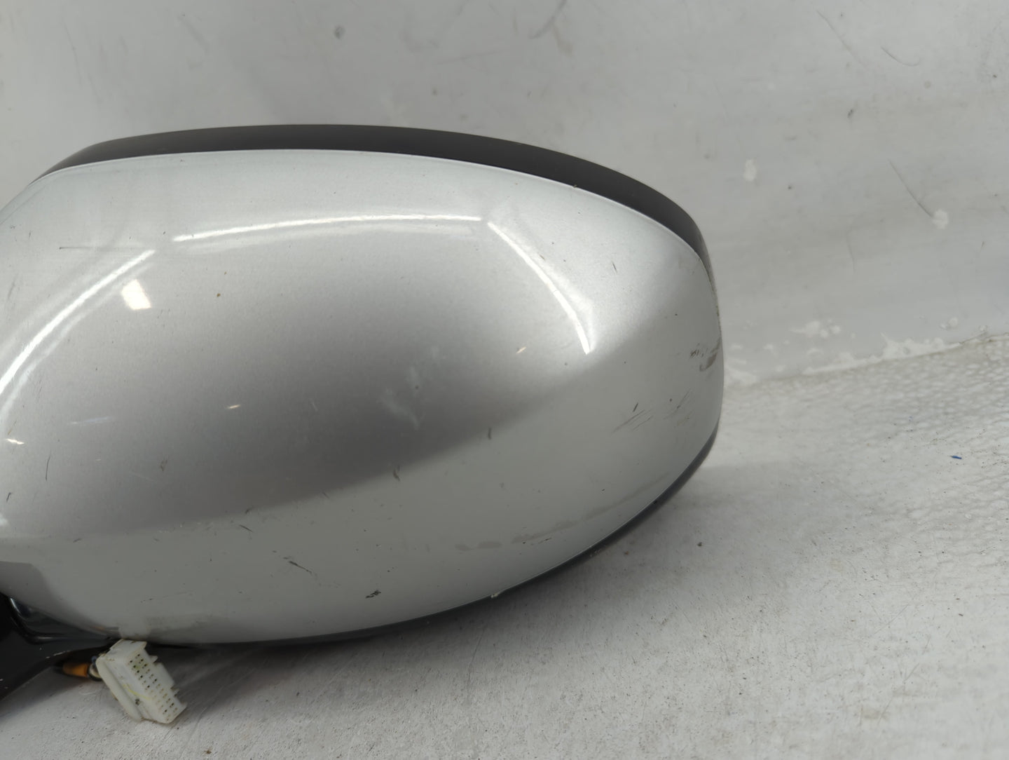 2008 Infiniti Ex35 Driver Side View Mirror - Left Door Mirror OEM Used - Oemusedautoparts1.com