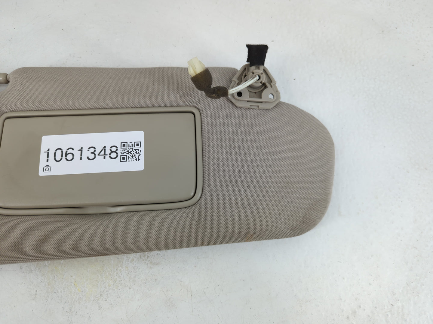 2006-2008 Infiniti Fx35 Sun Visor Shade Replacement Passenger Right Mirror Fits Fits 2006 2007 2008 OEM Used Auto Parts - Oe