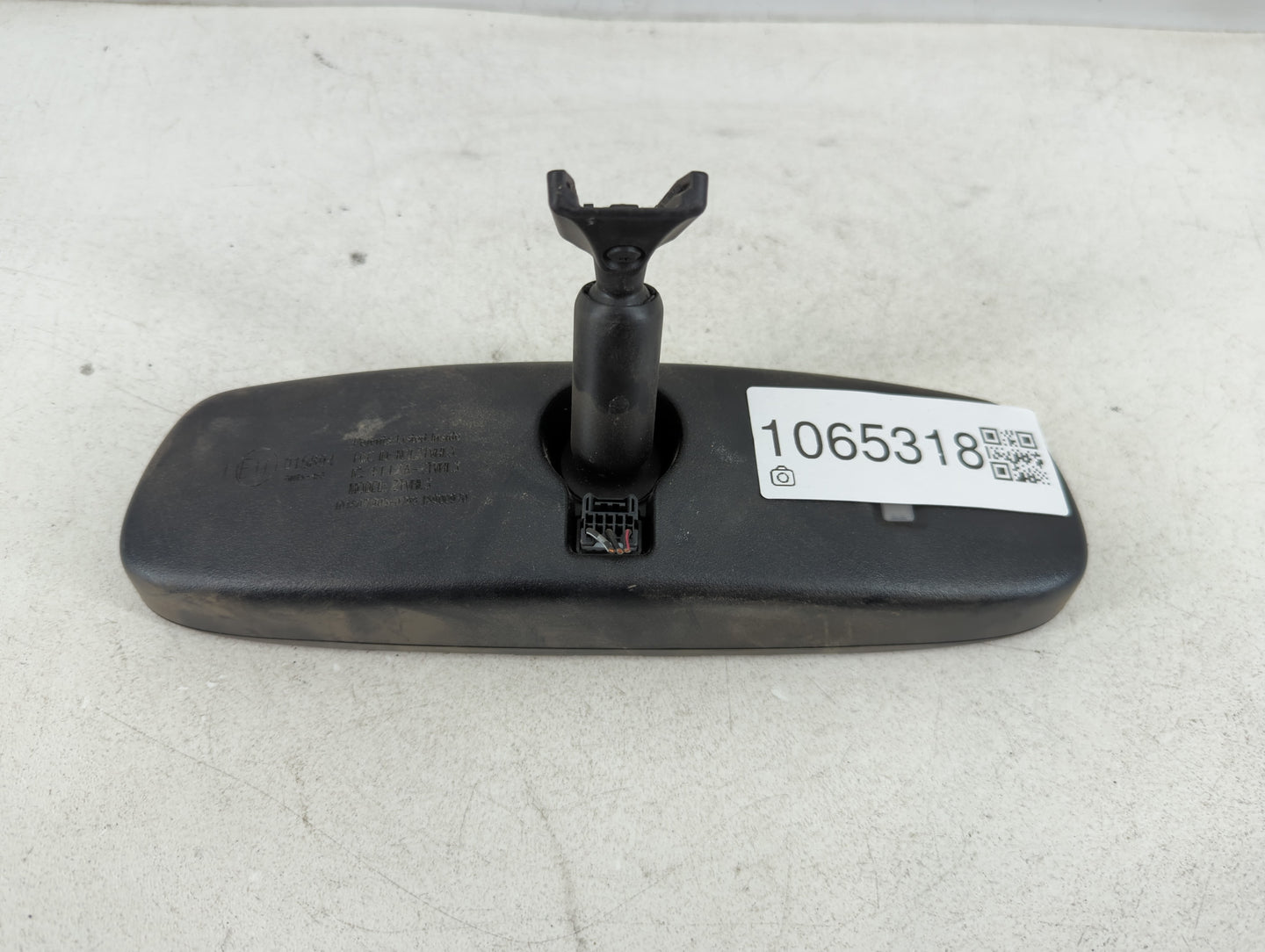 2008 Infiniti Fx35 Interior Rear View Mirror Replacement OEM P/N:E11015894 Fits OEM Used Auto Parts - Oemusedautoparts1.com