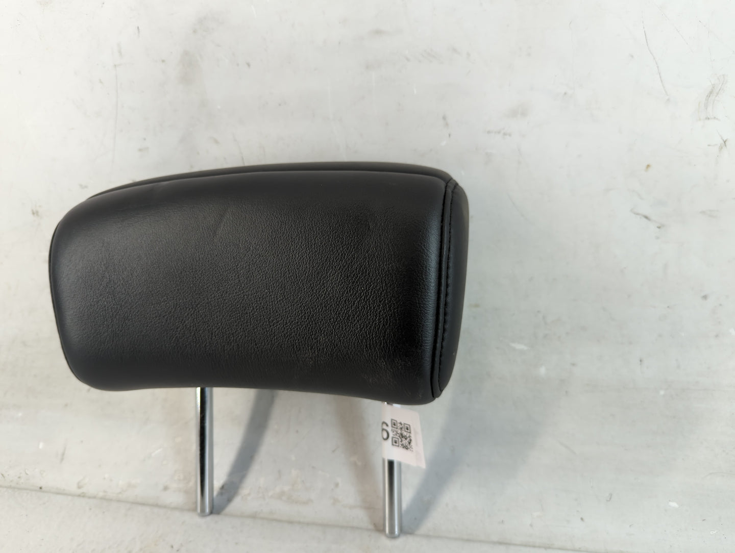 2007-2008 Infiniti Fx35 Headrest Head Rest Rear Seat Fits Fits 2007 2008 OEM Used Auto Parts - Oemusedautoparts1.com