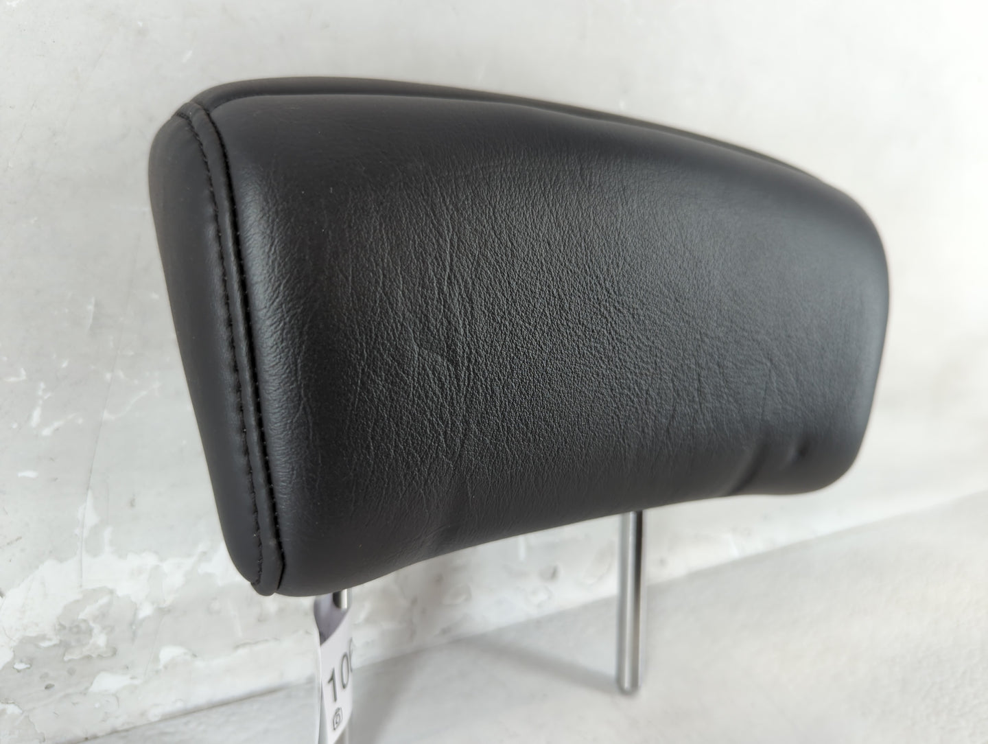 2007-2008 Infiniti Fx35 Headrest Head Rest Rear Seat Fits Fits 2007 2008 OEM Used Auto Parts - Oemusedautoparts1.com