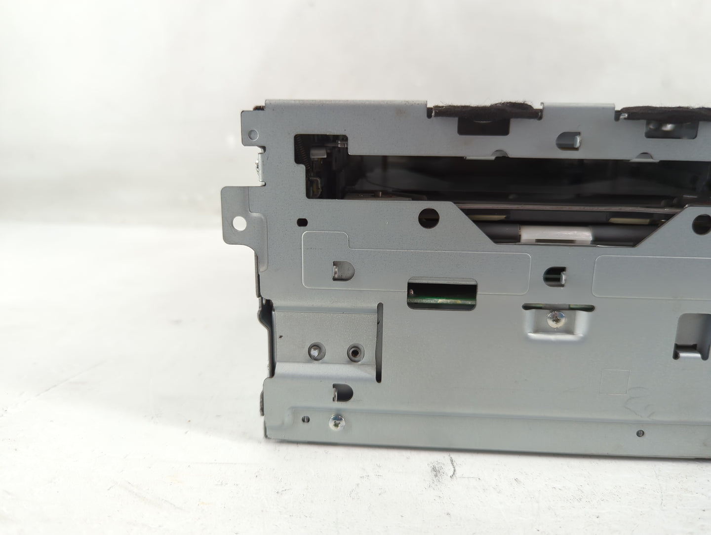 2007-2008 Infiniti Fx35 Radio AM FM Cd Player Receiver Replacement P/N:28185 CL71A Fits Fits 2007 2008 OEM Used Auto Parts -