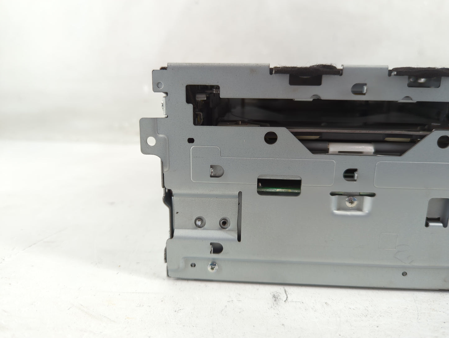 2007-2008 Infiniti Fx35 Radio AM FM Cd Player Receiver Replacement P/N:28185 CL71A Fits Fits 2007 2008 OEM Used Auto Parts -