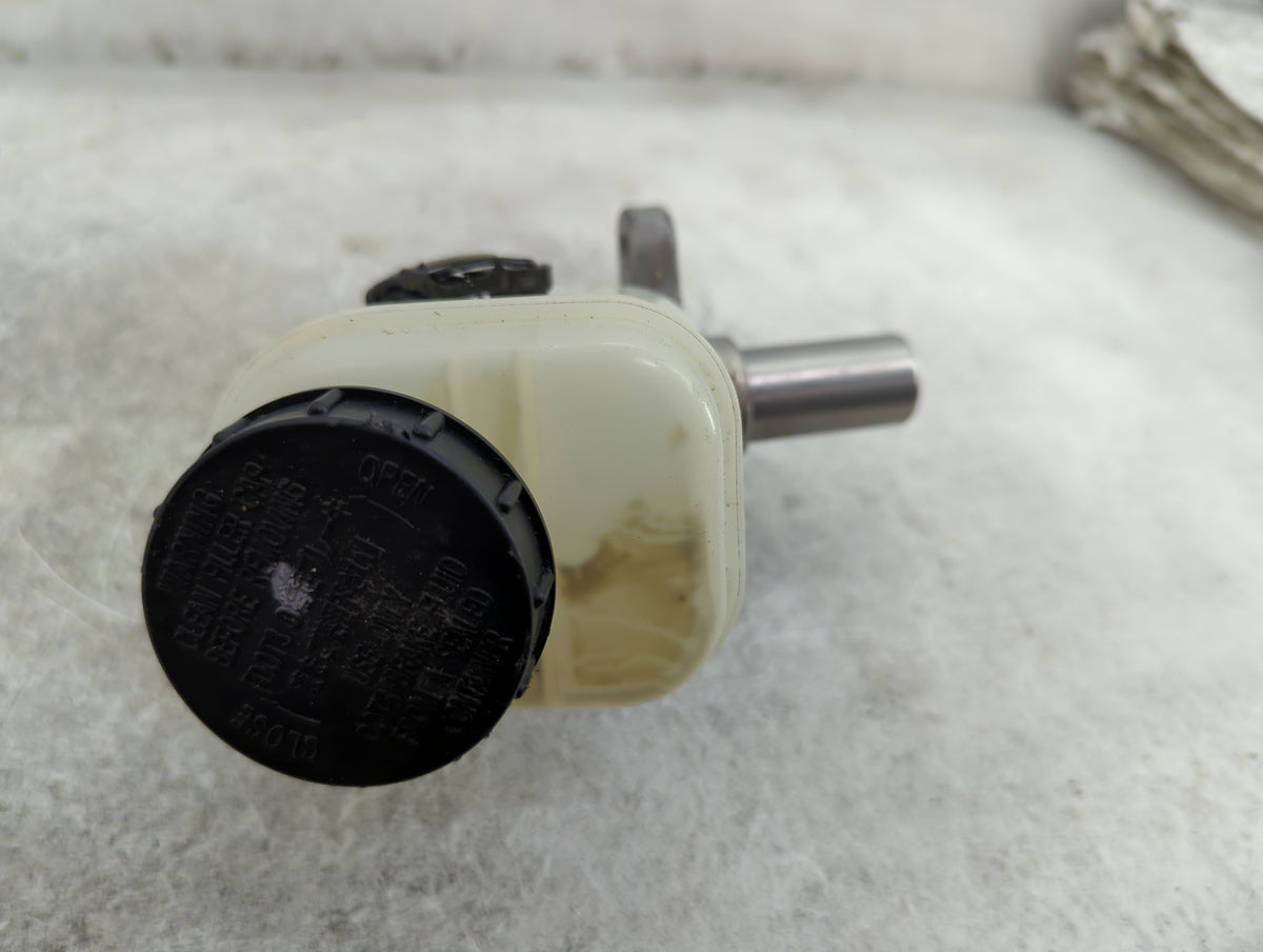 2006-2008 Infiniti Fx35 Brake Master Cylinder - Oemusedautoparts1.com