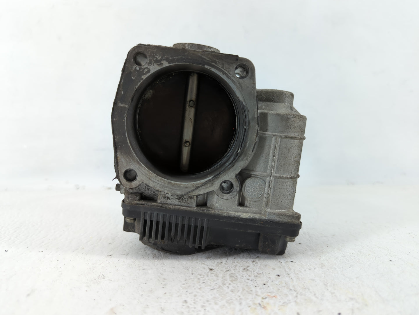 2006-2008 Infiniti Fx35 Throttle Body P/N:576-01 U 7604 Fits Fits 2006 2007 2008 2009 OEM Used Auto Parts - Oemusedautoparts