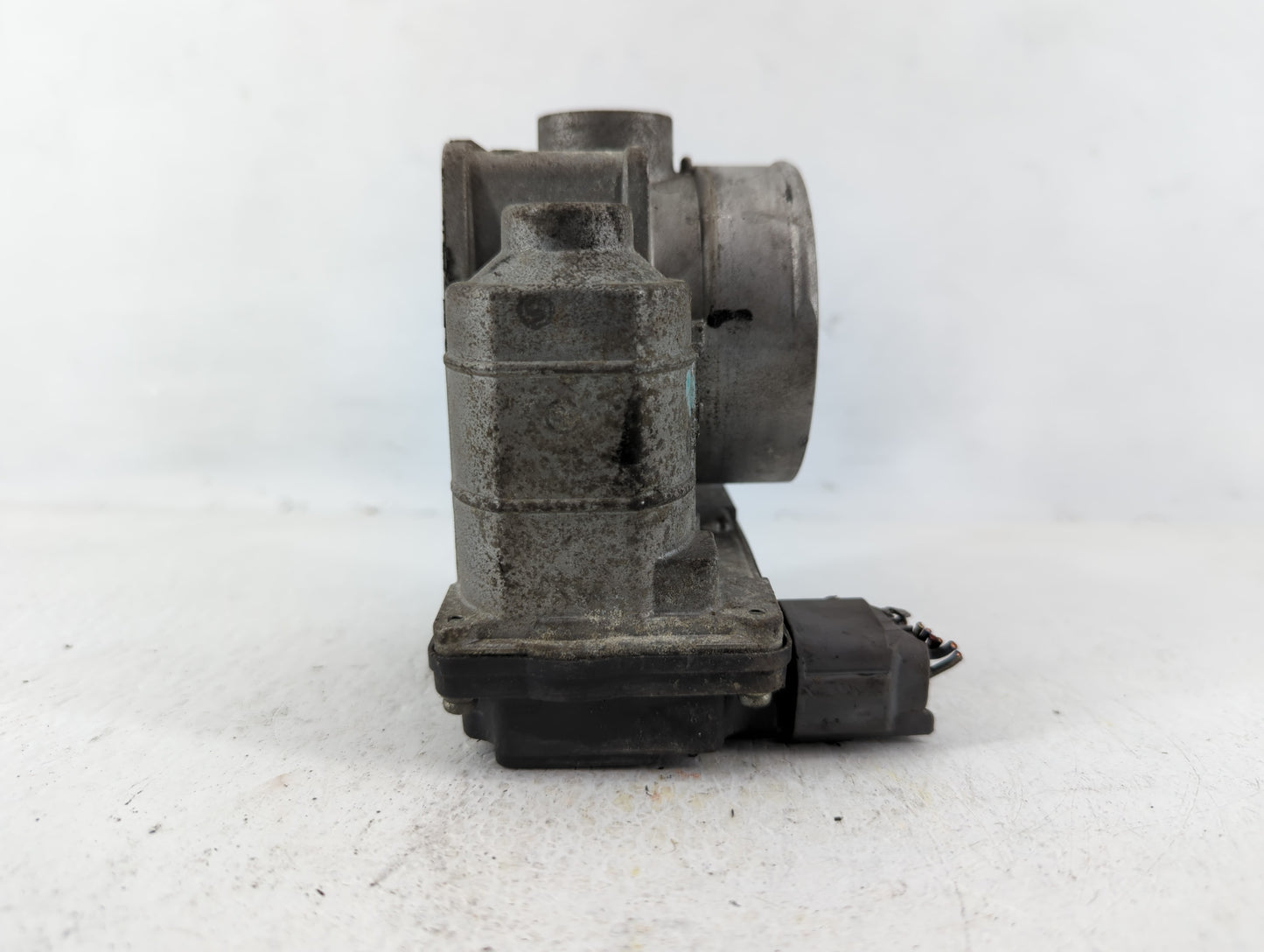 2006-2008 Infiniti Fx35 Throttle Body P/N:576-01 U 7604 Fits Fits 2006 2007 2008 2009 OEM Used Auto Parts - Oemusedautoparts