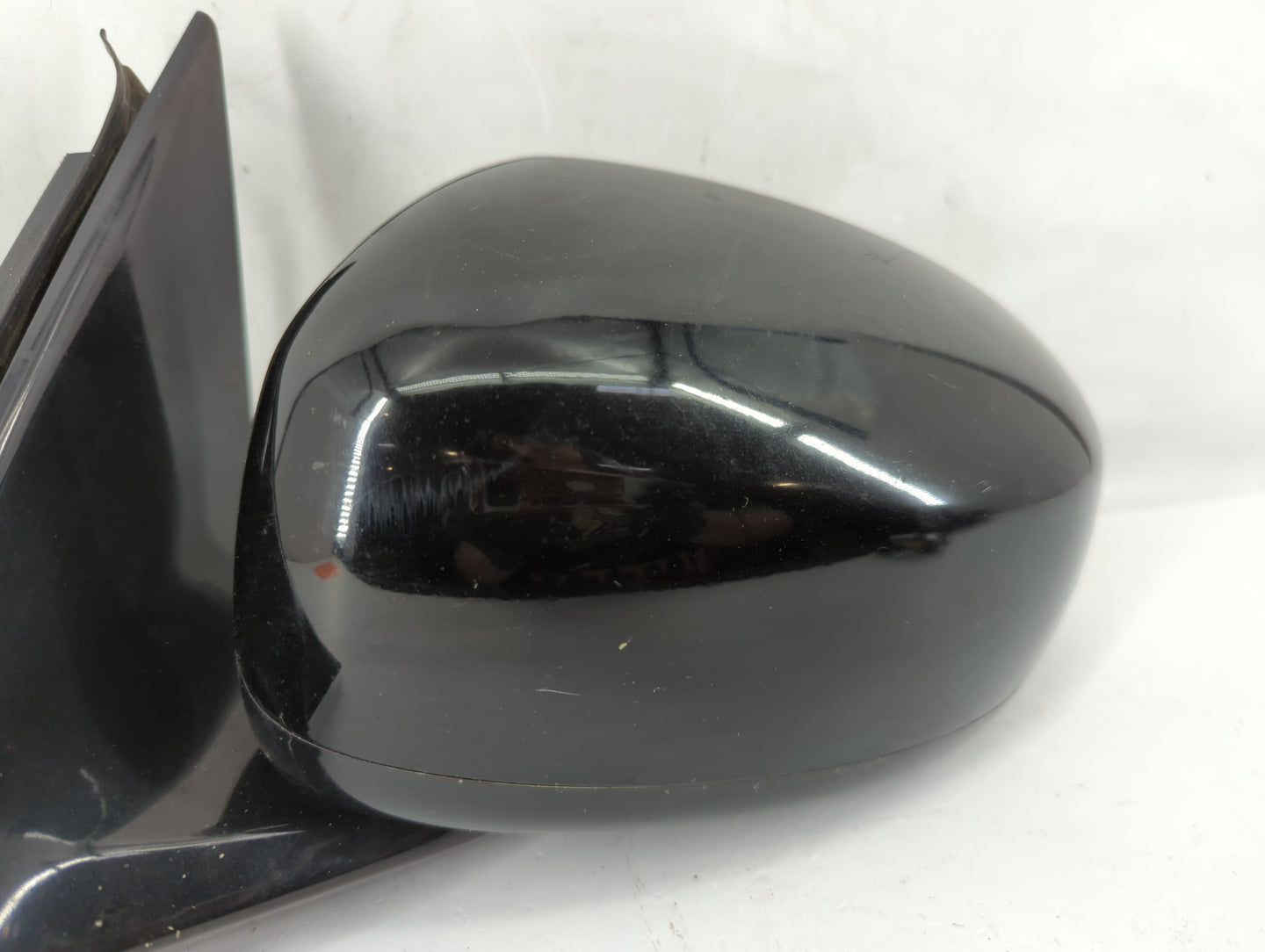 2008 Infiniti G35 Driver Left Side View Manual Door Mirror - Oemusedautoparts1.com