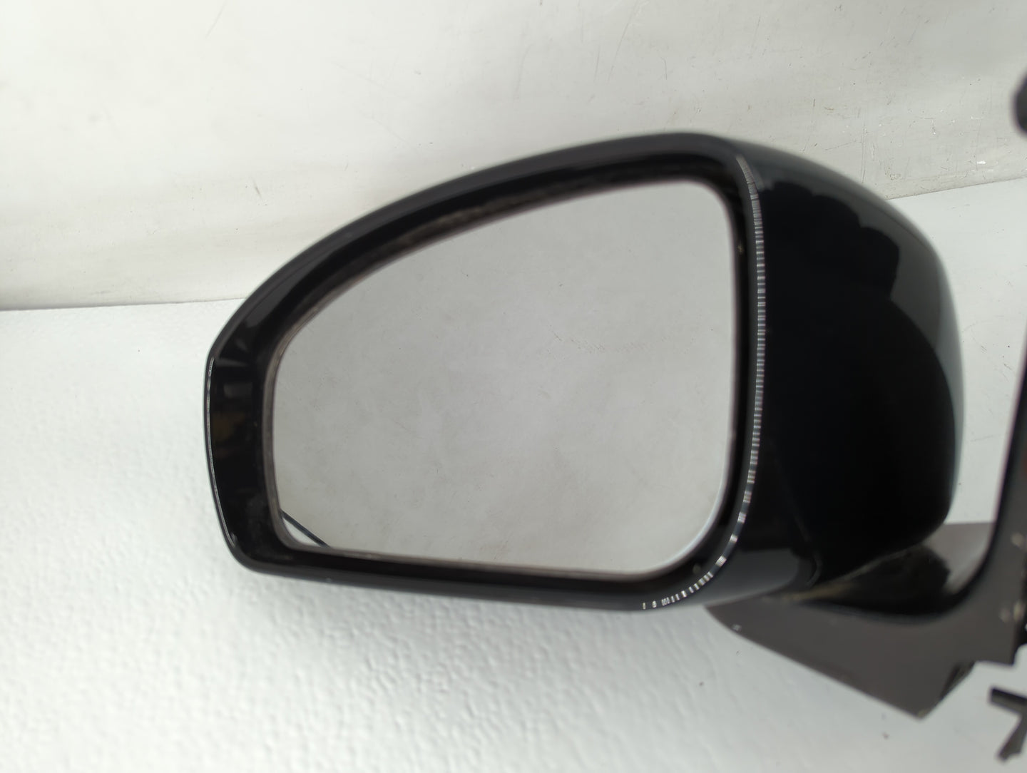2008 Infiniti G35 Driver Left Side View Manual Door Mirror - Oemusedautoparts1.com