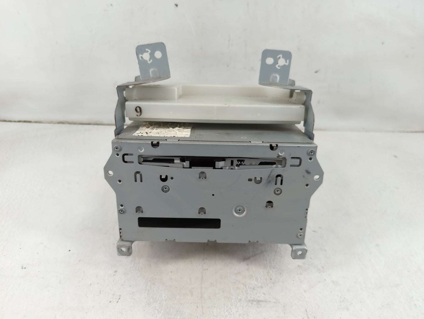 2008 Infiniti G35 Radio AM FM Cd Player Receiver Replacement P/N:27760 JK700 Fits Fits 2009 OEM Used Auto Parts - Oemusedaut