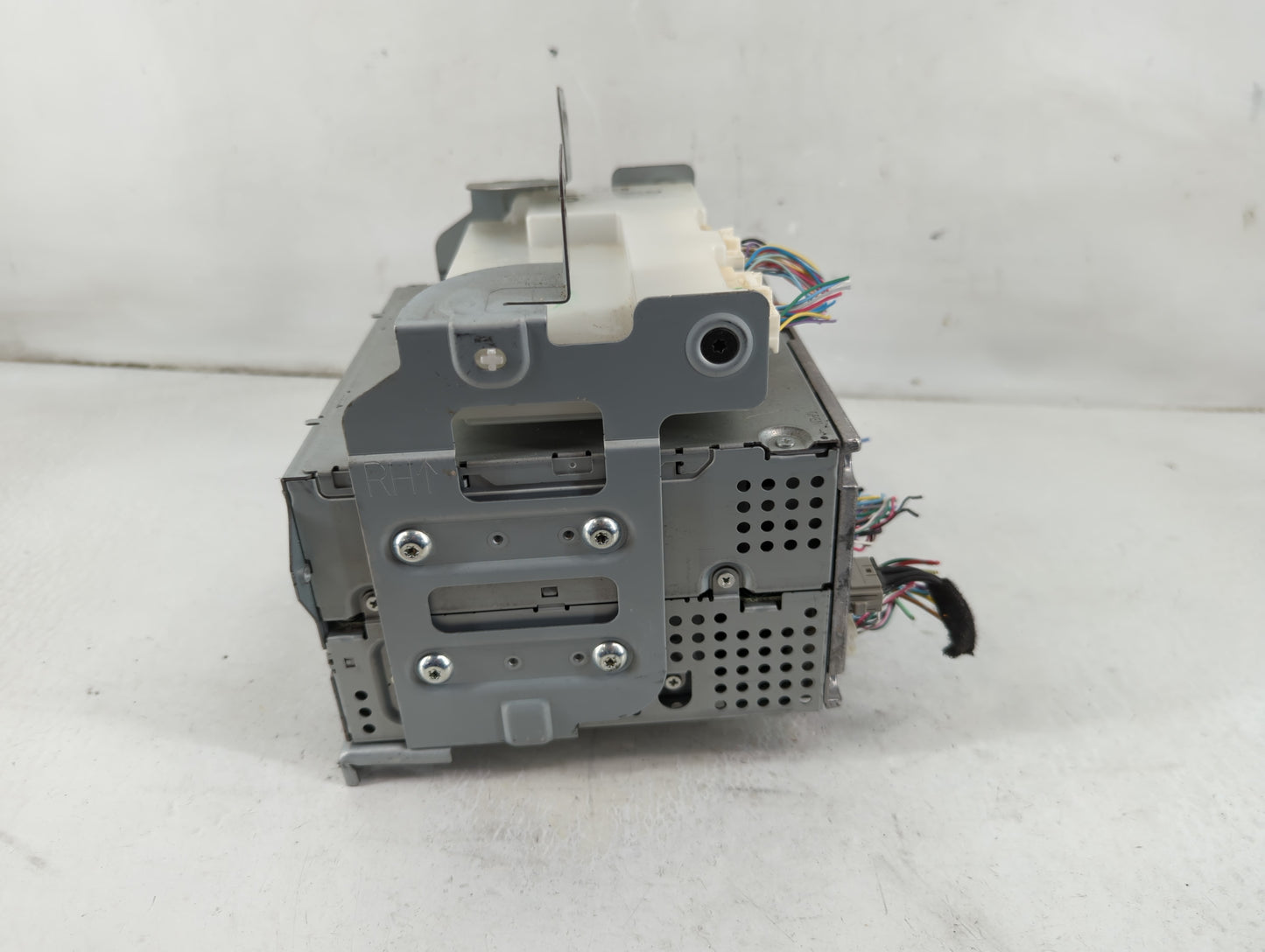 2008 Infiniti G35 Radio AM FM Cd Player Receiver Replacement P/N:27760 JK700 Fits Fits 2009 OEM Used Auto Parts - Oemusedaut